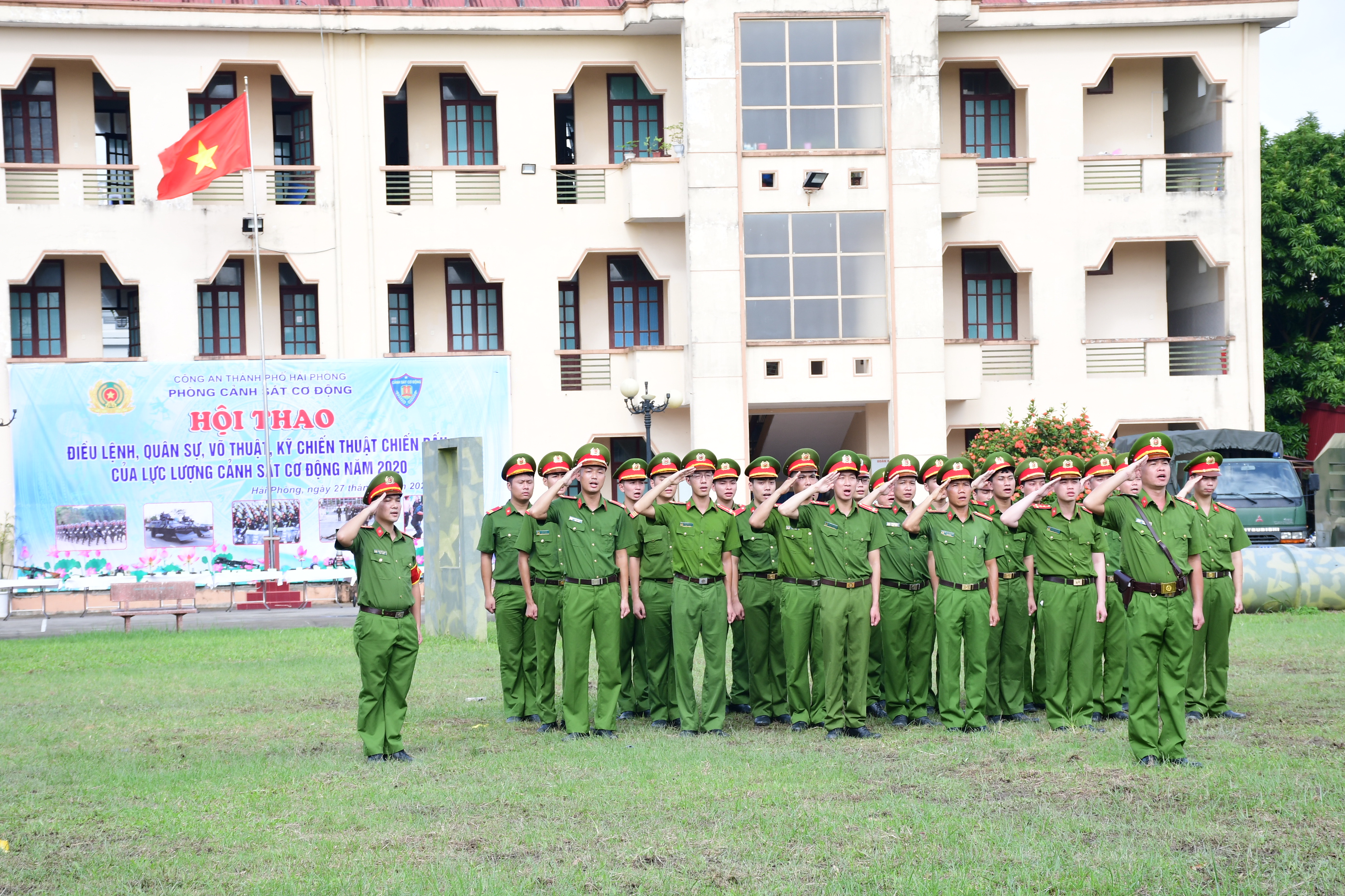 Phòng Cảnh sát Cơ động: Tổ chức hội thao Điều lệnh, quân sự, kỹ chiến thuật chiến đấu lực lượng Cảnh sát Cơ động năm 2020